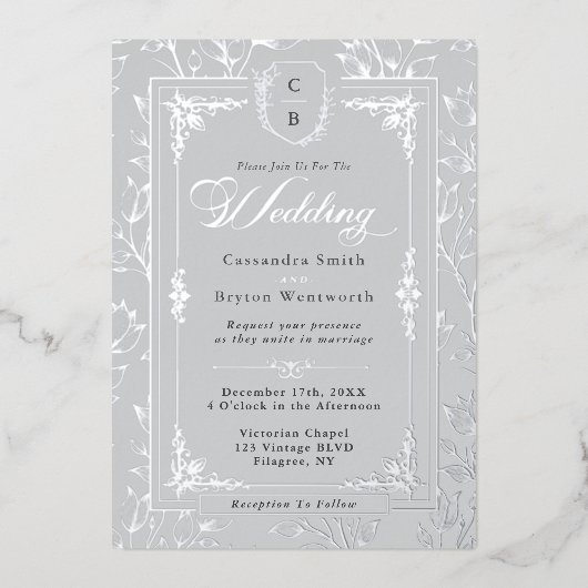 Elegant Monogram Crest Gray Silver Frame Wedding  箔招待状 (正面)
