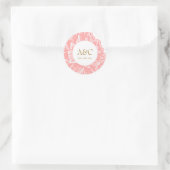 Elegant Monogram Dusty Pink Floral Wedding Sticker ラウンドシール (バッグ)