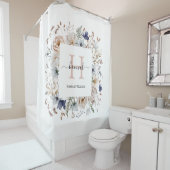 Elegant Monogram Pretty Beige Blue Flowers Floral シャワーカーテン (インサイチュ)
