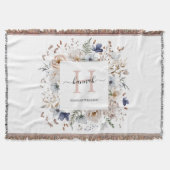 Elegant Monogram Pretty Beige Blue Flowers Floral スローブランケット (正面)