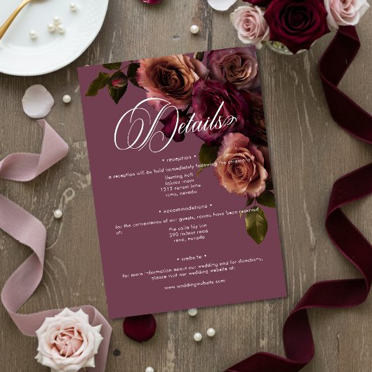 Elegant Moody Soft Rust & Burgundy Floral Details エンクロージャーカード