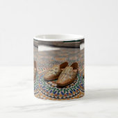 Elegant Moroccan Babouche & Zellij Mosaic Art コーヒーマグカップ (中央)