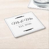 Elegant Mr & Mrs Wedding Modern Minimalist Favor スクエアペーパーコースター (アングル)