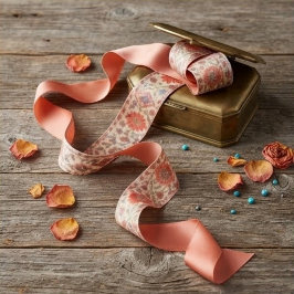 Elegant Navajo Kilim Coral Sky Blue Floral Cream サテンリボン
