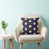 Elegant Navy and Gold Geometric Tile Pattern クッション (椅子)