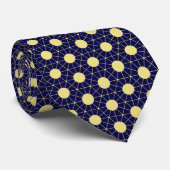Elegant Navy and Gold Geometric Tile Pattern ネクタイ (ロール)