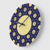 Elegant Navy and Gold Geometric Tile Pattern ラージ壁時計 (傾斜)