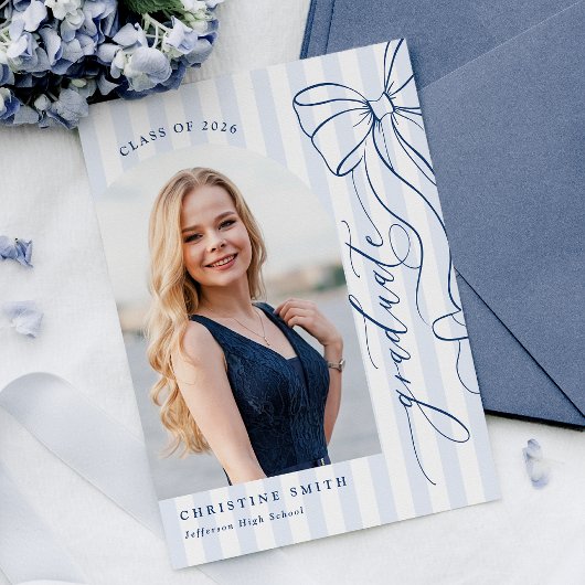 Elegant Navy Blue Graduation Invitation 招待状