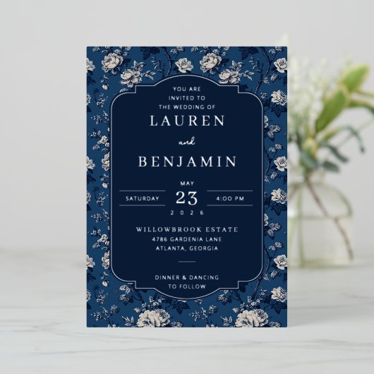Elegant Navy Floral Wedding Invitation 箔招待状 (立ち正面)