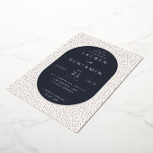 Elegant Navy Polka Dot Wedding Invitation 箔招待状 (回転した状態)