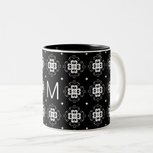 Elegant Ornate Black and White Pattern Monogram ツートーンマグカップ (正面右)