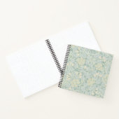 Elegant Pastel Green Jasmine Floral Pattern ノートブック (内部)
