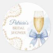 Elegant Pearls & Prosecco Bridal Shower Sticker ラウンドシール (正面)