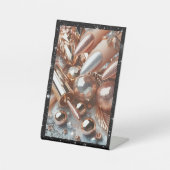 Elegant Pedestal Sign with Glamorous Metallic Fini 台座サイン (正面)