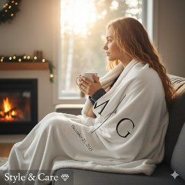 Elegant Personalized Monogram Date Sherpa Blanket シェルパブランケット