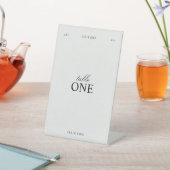 Elegant, Personalized Table Numbers 台座サイン (インサイチュ)