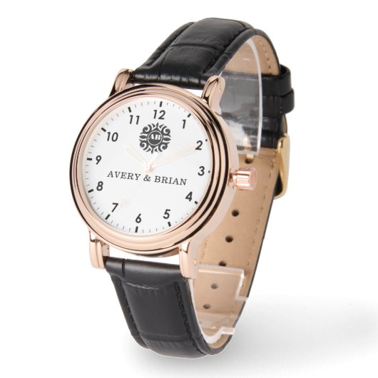 Elegant Personalized White & Black Monogram custom 腕時計 (傾斜)