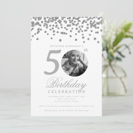 Elegant Photo 50th Birthday Silver Confetti 招待状 (スタンド正面)