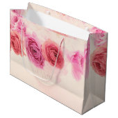 Elegant pink bouquets  ラージペーパーバッグ (正面アングル)