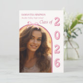 Elegant Pink Bow Graduation Invitation 招待状 (スタンド正面)