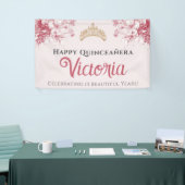 Elegant Pink Floral Happy Birthday Quinceañera 横断幕 (トレードショー)