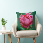 Elegant Pink Rose Floral Throw Pillow with Dark Gr クッション (椅子)