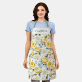 Elegant Pretty Yellow and White Floral エプロン (着用した状態)