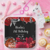 Elegant Red and Silver Flowers Birthday Party ペーパープレート (パーティー)