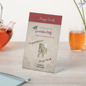 Elegant Red Floral Graduation Pedestal Welcome 台座サイン (インサイチュ)