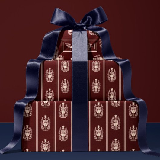 Elegant Red Nutcracker  ラッピングペーパー