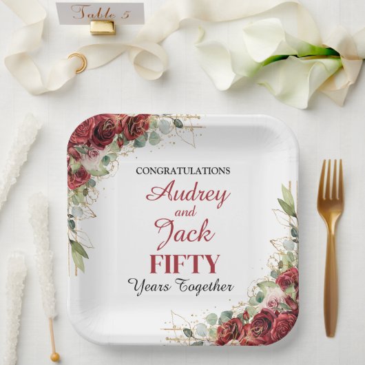Elegant Red Roses Anniversary ペーパープレート (ウェディング)