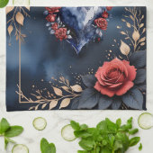 Elegant rose arrangement with golden foliage  キッチンタオル (折り畳み)