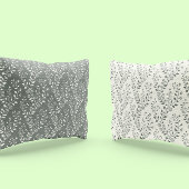 Elegant Sage Cream Minimalist Boho Floral Pattern 枕カバー