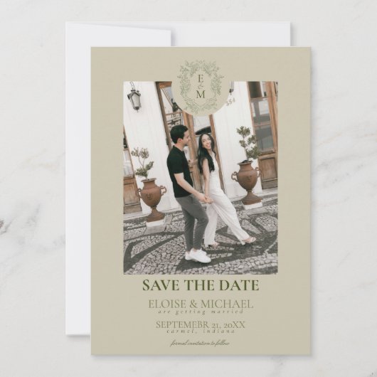 Elegant Sage Green Crest Monogram Save The Date  招待状 (正面)