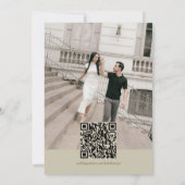 Elegant Sage Green Crest Monogram Save The Date  招待状 (裏面)