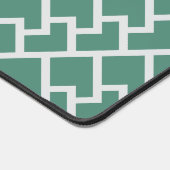 Elegant Sage Green Geometric Pattern デスクマット (コーナー)