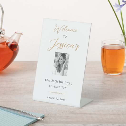Elegant Script 30th Birthday Party Photo Welcome 台座サイン (インサイチュ)
