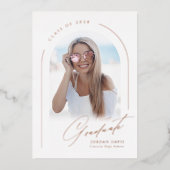 Elegant Script Arch Photo Graduation Announcement 箔招待状 (正面)