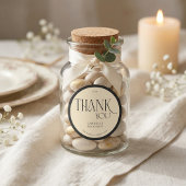 Elegant Serif Typography "Thank You" Wedding Favor ラウンドシール