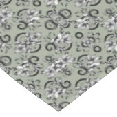 Elegant Siamese Cats Floral Vintage Illustration テーブルクロス (アングル)