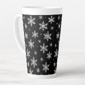 Elegant Silver Snowflake | Winter Holiday カフェラテマグ (左アングル)