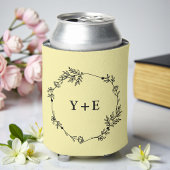 Elegant Simple Pale Yellow Monogrammed Wedding 缶クーラー