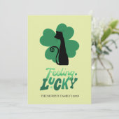 Elegant Simple Shamrock Photo St. Patrick's Day シーズンカード (スタンド正面)