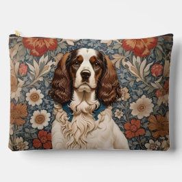 Elegant Spaniel On Floral Background アクセサリーポーチ