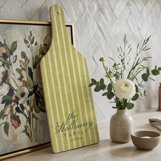 Elegant Stripe Script Typography Family Name  カッティングボード