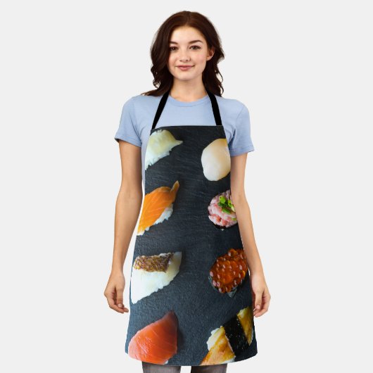 Elegant Sushi Apron - Japanese Minimalist Style エプロン (着用した状態)