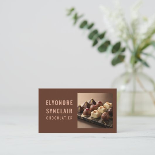 Elegant Terracotta Brown Chocolatier Photo QR 名刺 (スタンド正面)