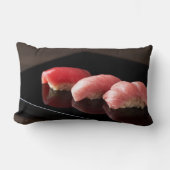 Elegant Tuna Sushi Cushion - Minimalist Black Plat ランバークッション (正面)