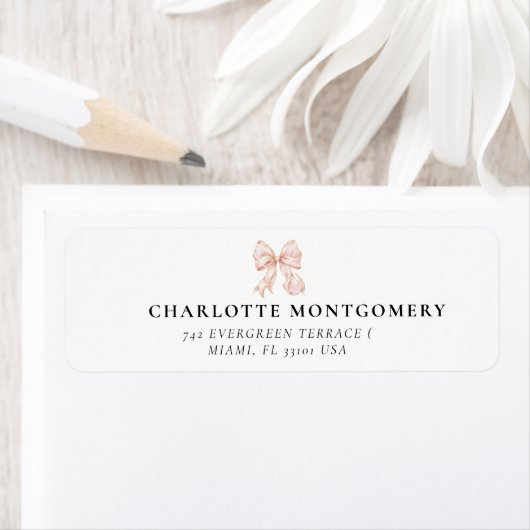 Elegant, tying the Pink Bow  bridal shower ラベル (インサイチュ)