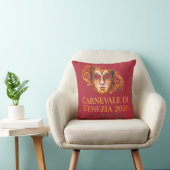 Elegant Venetian Mask Throw Pillow クッション (椅子)